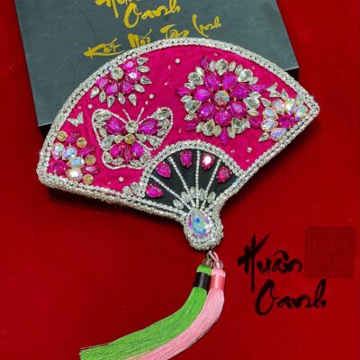 Quạt Hầu Đồng Đính Đá